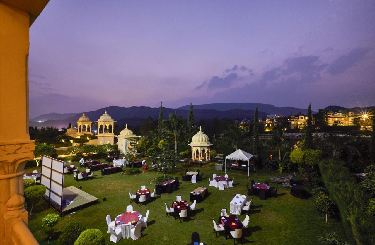 Hotel Club Mahindra Udaipur Exterior foto