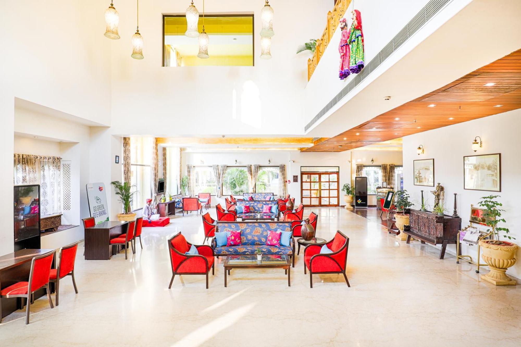 Hotel Club Mahindra Udaipur Exterior foto