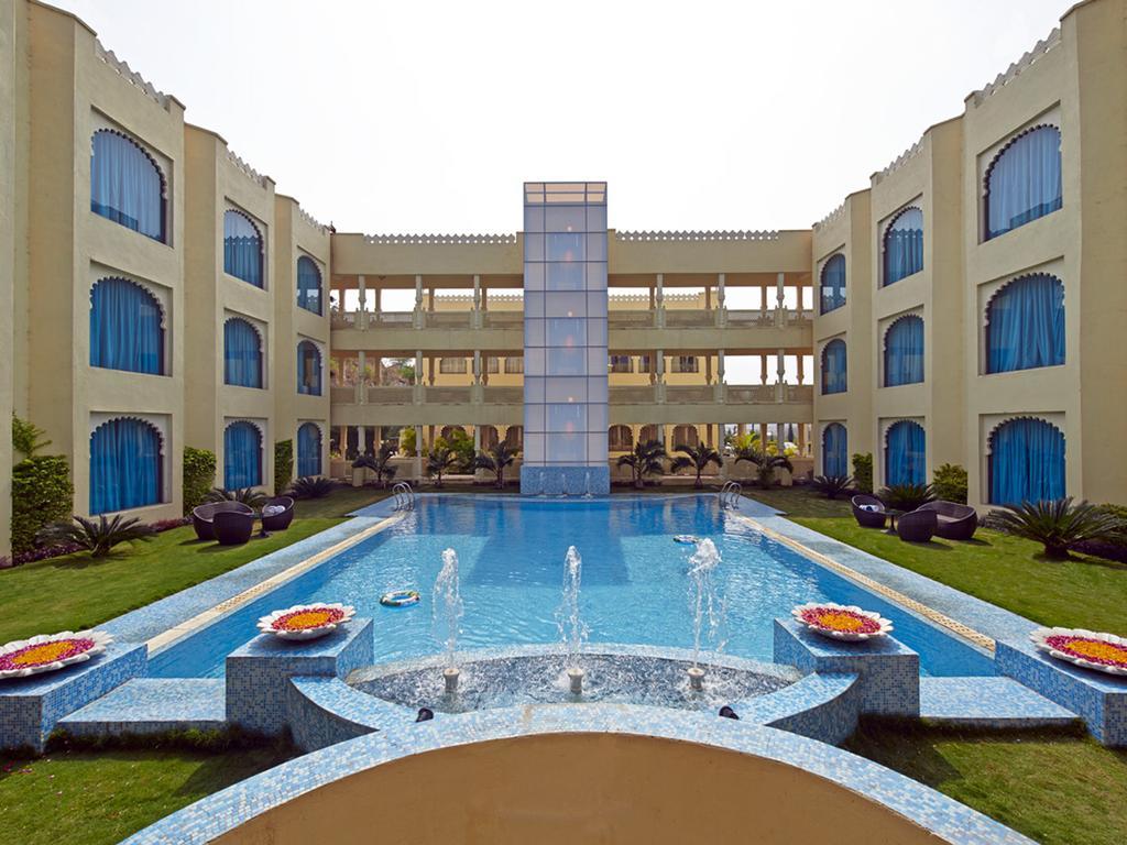 Hotel Club Mahindra Udaipur Exterior foto